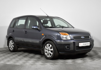 Подержанный автомобиль Ford Fusion 2008 года (3 фото)