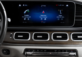 Подержанный автомобиль Mercedes-Benz GLE 2019 года (16 фото)