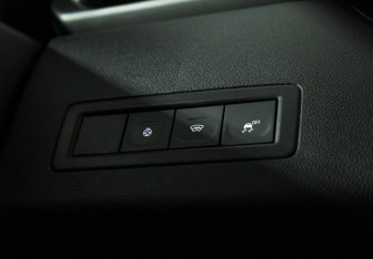 Подержанный автомобиль Renault Arkana 2019 года (16 фото)