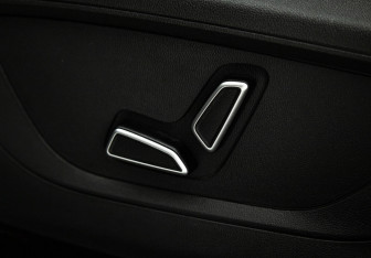 Подержанный автомобиль Changan UNI-S 2024 года (15 фото)