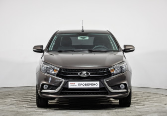 Подержанный автомобиль LADA (ВАЗ) Vesta Sedan 2018 года (2 фото)