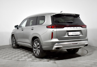 Подержанный автомобиль Exeed VX 2024 года (7 фото)