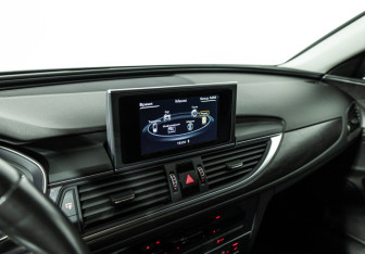 Подержанный автомобиль Audi A6 Sedan 2017 года (15 фото)