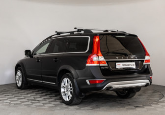 Подержанный автомобиль Volvo XC70 2014 года (7 фото)