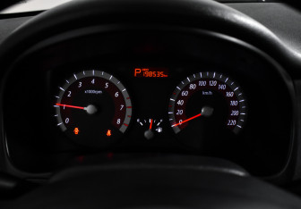 Подержанный автомобиль Kia Rio Hatchback 2011 года (16 фото)