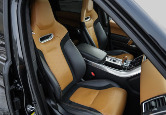 Подержанный автомобиль Land Rover Range Rover Sport 2019 года (31 фото)