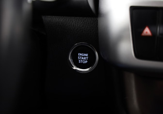 Подержанный автомобиль Toyota Highlander 2014 года (21 фото)