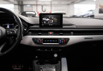 Подержанный автомобиль Audi A5 Liftback 2018 года (12 фото)