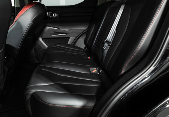 Подержанный автомобиль Haval H3 2024 года (10 фото)