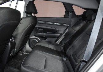 Подержанный автомобиль Hyundai Tucson 2021 года (12 фото)
