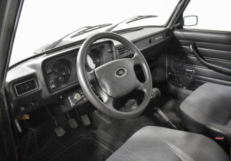 Подержанный автомобиль LADA (ВАЗ) 2105 2010 года (9 фото)