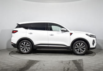 Подержанный автомобиль Chery Tiggo 7 Pro Max 2023 года (4 фото)