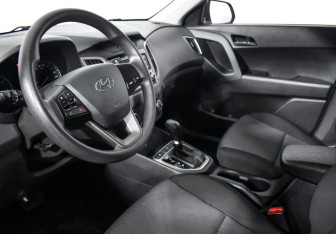 Подержанный автомобиль Hyundai Creta 2021 года (9 фото)