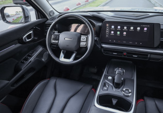 Подержанный автомобиль Haval H3 2024 года (11 фото)