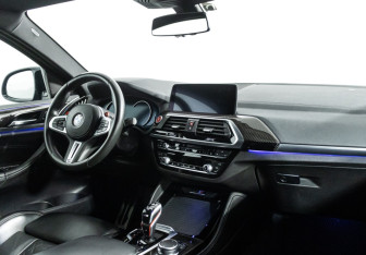 Подержанный автомобиль BMW X4 M 2019 года (9 фото)