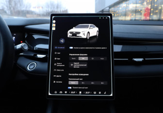 Подержанный автомобиль Geely Preface 2024 года (11 фото)