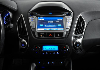 Подержанный автомобиль Hyundai ix35 2012 года (16 фото)
