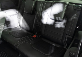 Подержанный автомобиль Volkswagen Teramont 2021 года (25 фото)