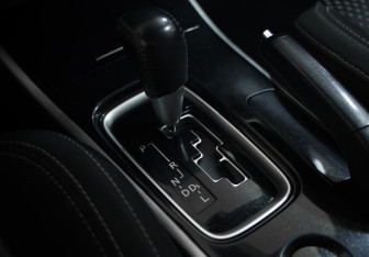 Подержанный автомобиль Mitsubishi Outlander 2019 года (16 фото)