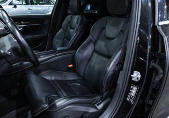 Подержанный автомобиль Volvo S90 2018 года (16 фото)