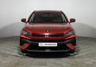 Подержанный автомобиль Москвич 6 2024 года (2 фото)