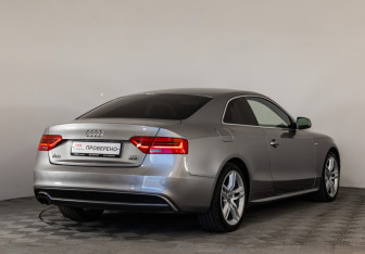 Подержанный автомобиль Audi A5 Coupe 2014 года (5 фото)