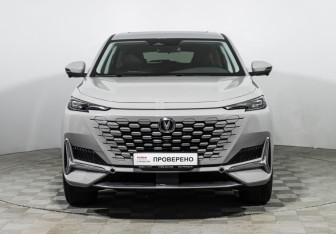 Подержанный автомобиль Changan UNI-K 2022 года (2 фото)