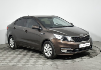 Подержанный автомобиль Kia Rio Sedan 2016 года (3 фото)