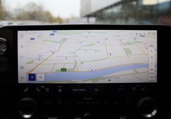 Подержанный автомобиль Lexus NX 2022 года (15 фото)