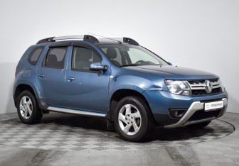 Подержанный автомобиль Renault Duster 2016 года (3 фото)