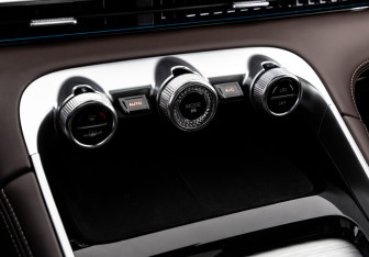 Подержанный автомобиль Exeed TXL 2023 года (19 фото)