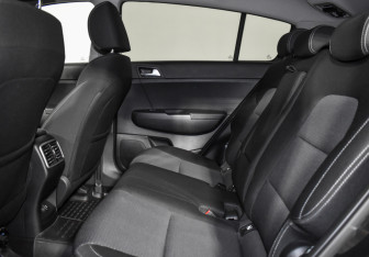 Подержанный автомобиль Kia Sportage 2021 года (13 фото)