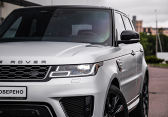 Подержанный автомобиль Land Rover Range Rover Sport 2021 года (2 фото)