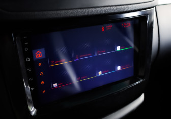 Подержанный автомобиль Mercedes-Benz Viano 2012 года (15 фото)