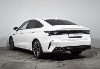 Подержанный автомобиль Chery Arrizo 8 2023 года (7 фото)