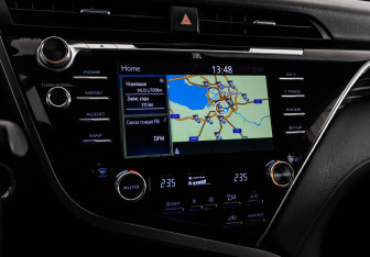 Подержанный автомобиль Toyota Camry Sedan 2018 года (18 фото)