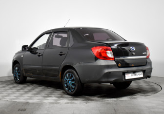 Подержанный автомобиль Datsun on-DO 2014 года (7 фото)