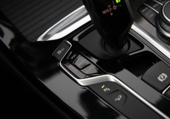 Подержанный автомобиль BMW X4 2019 года (21 фото)
