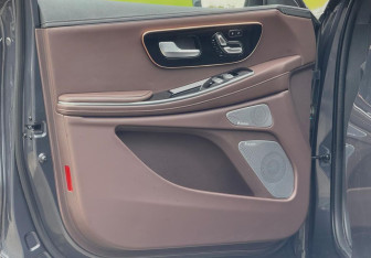 Подержанный автомобиль Exeed VX 2023 года (17 фото)