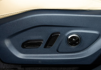 Подержанный автомобиль Voyah Free 2023 года (26 фото)