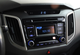Подержанный автомобиль Hyundai Creta 2018 года (12 фото)