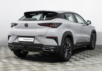Подержанный автомобиль Changan UNI-T 2023 года (5 фото)