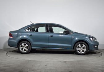 Подержанный автомобиль Volkswagen Polo Sedan 2020 года (4 фото)