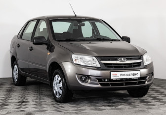 Подержанный автомобиль LADA (ВАЗ) Granta Sedan 2013 года (3 фото)