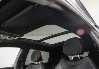 Подержанный автомобиль Geely Coolray 2023 года (25 фото)