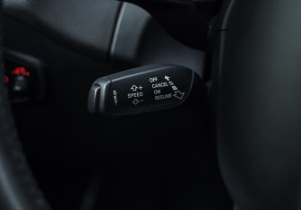 Подержанный автомобиль Audi Q5 2013 года (13 фото)