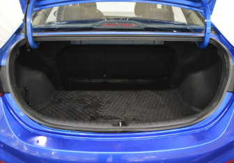 Подержанный автомобиль Hyundai Solaris Sedan 2018 года (15 фото)