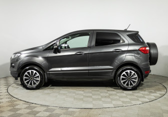 Подержанный автомобиль Ford EcoSport 2017 года (8 фото)