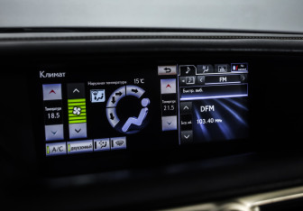 Подержанный автомобиль Lexus GS 2014 года (15 фото)