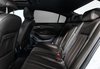 Подержанный автомобиль Mazda 6 Sedan 2023 года (13 фото)